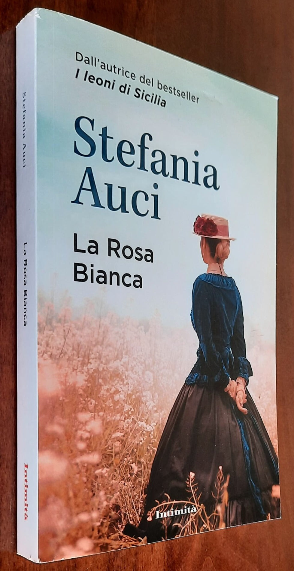 La Rosa Bianca - di Stefania Auci