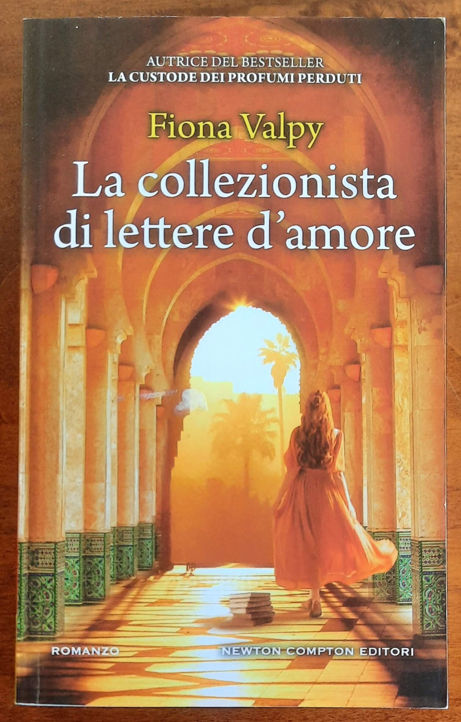 La collezionista di lettere d'amore - di Fiona Valpy - Newton Compton