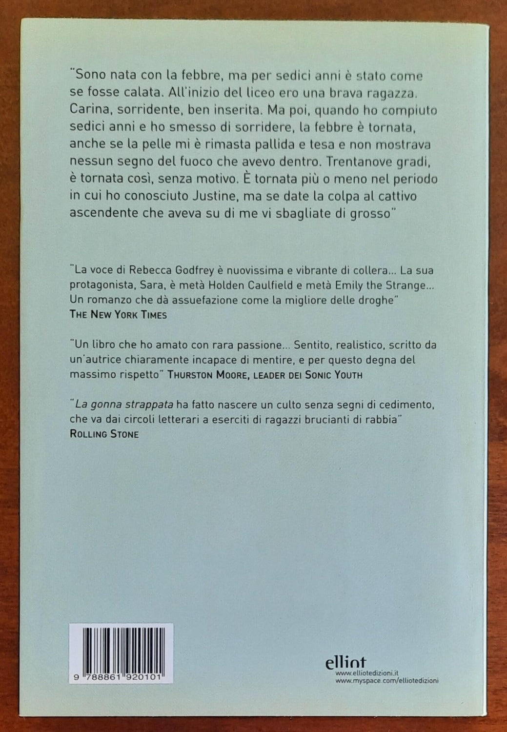 La gonna strappata - di Rebecca Godfrey