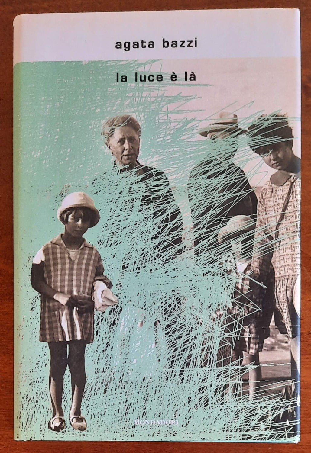La luce è là - Mondadori - Libreria Biellese