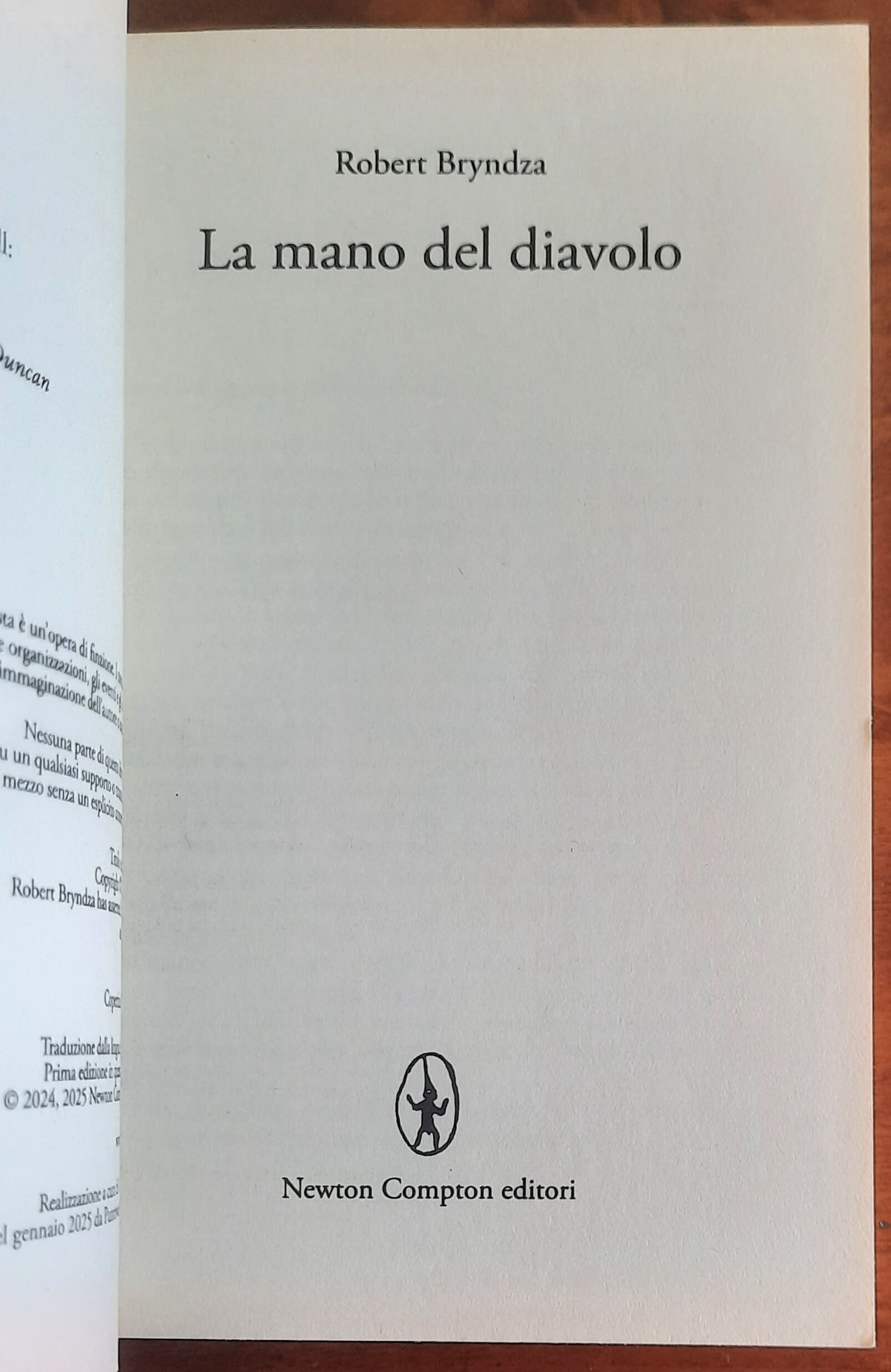 La mano del diavolo. La nuova indagine di Kate Marshall - di Robert Bryndza