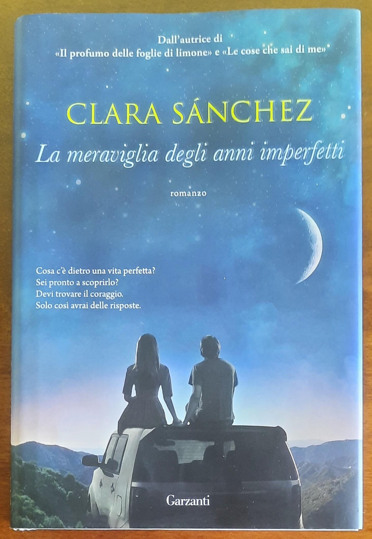La meraviglia degli anni imperfetti - di Clara Sanchez