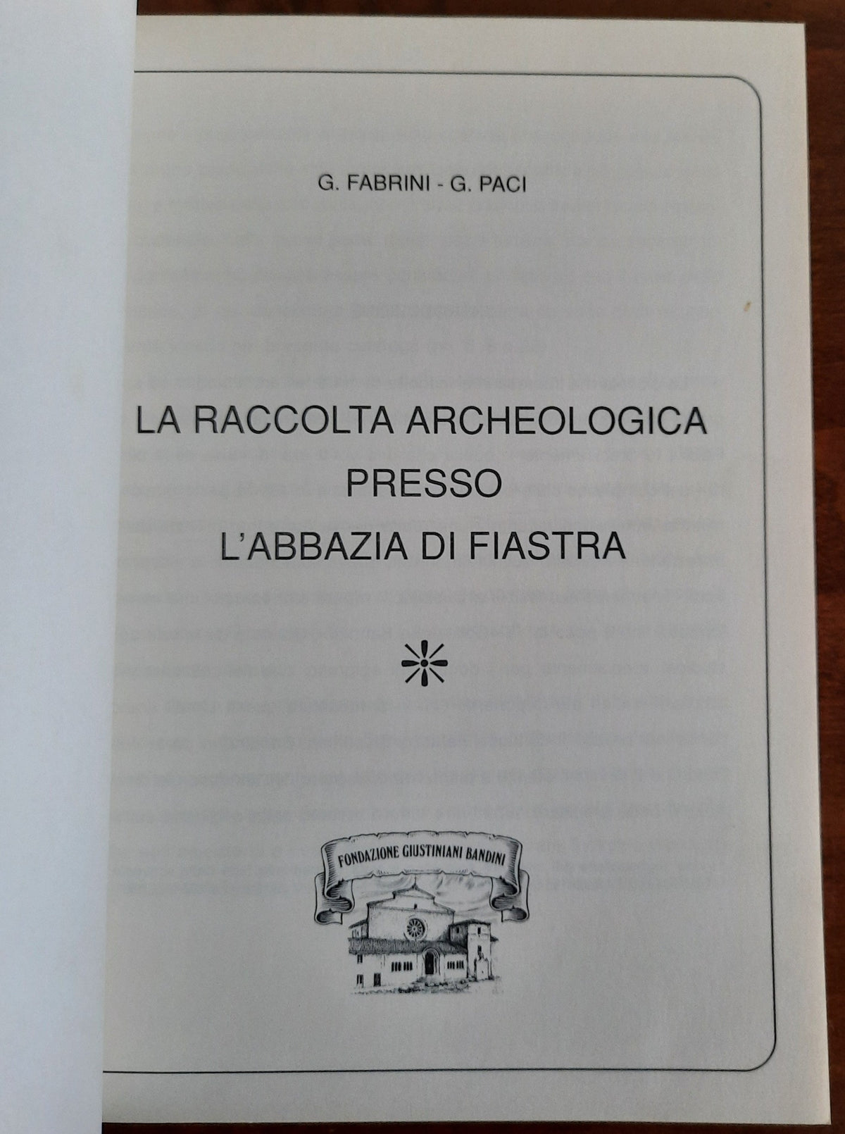La raccolta archeologica presso l'Abbazia di Fiastra