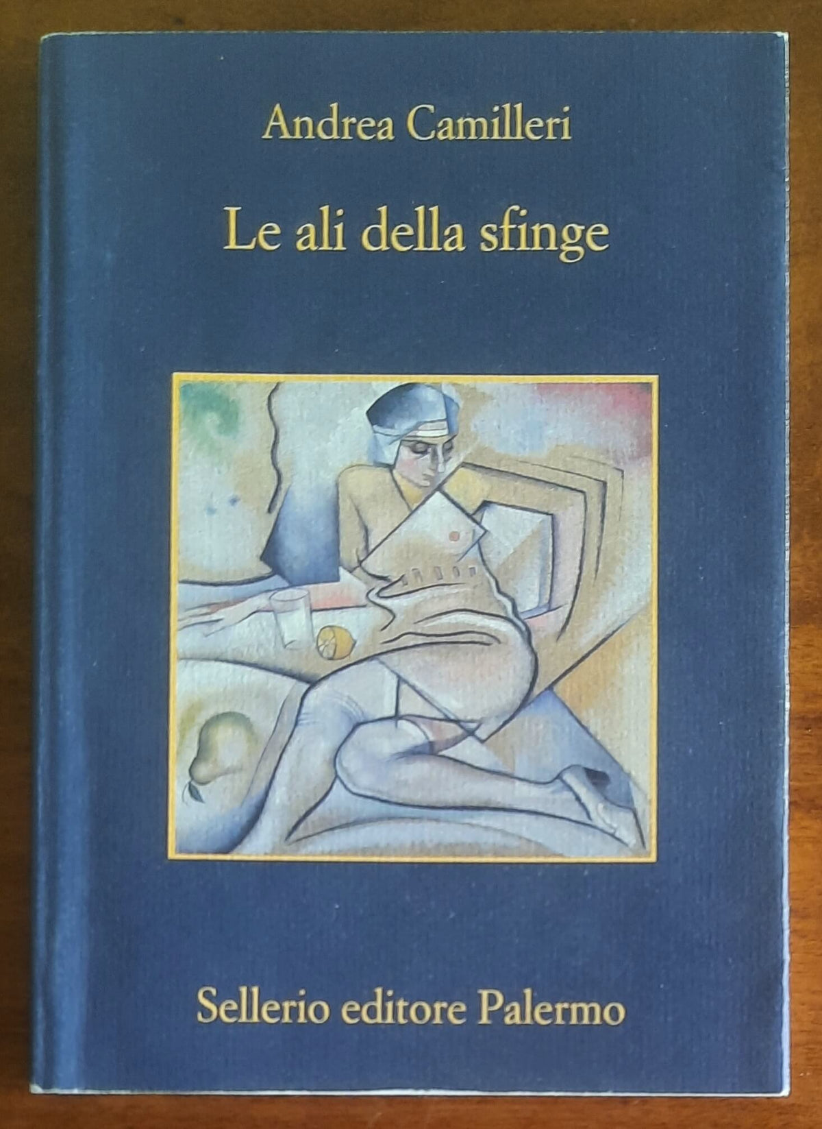 Le ali della sfinge - di Andrea Camilleri - Sellerio