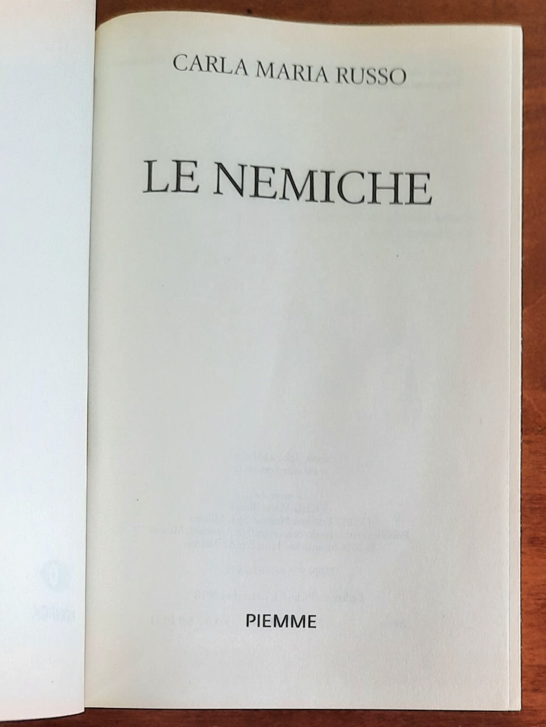 Le nemiche di Carla Maria Russo - Piemme - 2021