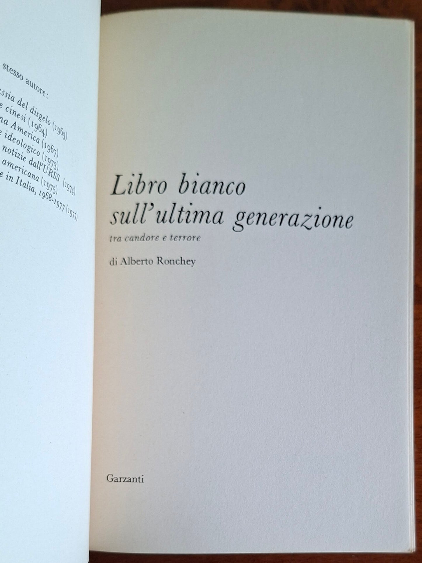 Libro bianco sull'ultima generazione. Tra candore e terrore le colpe verso i ventenni