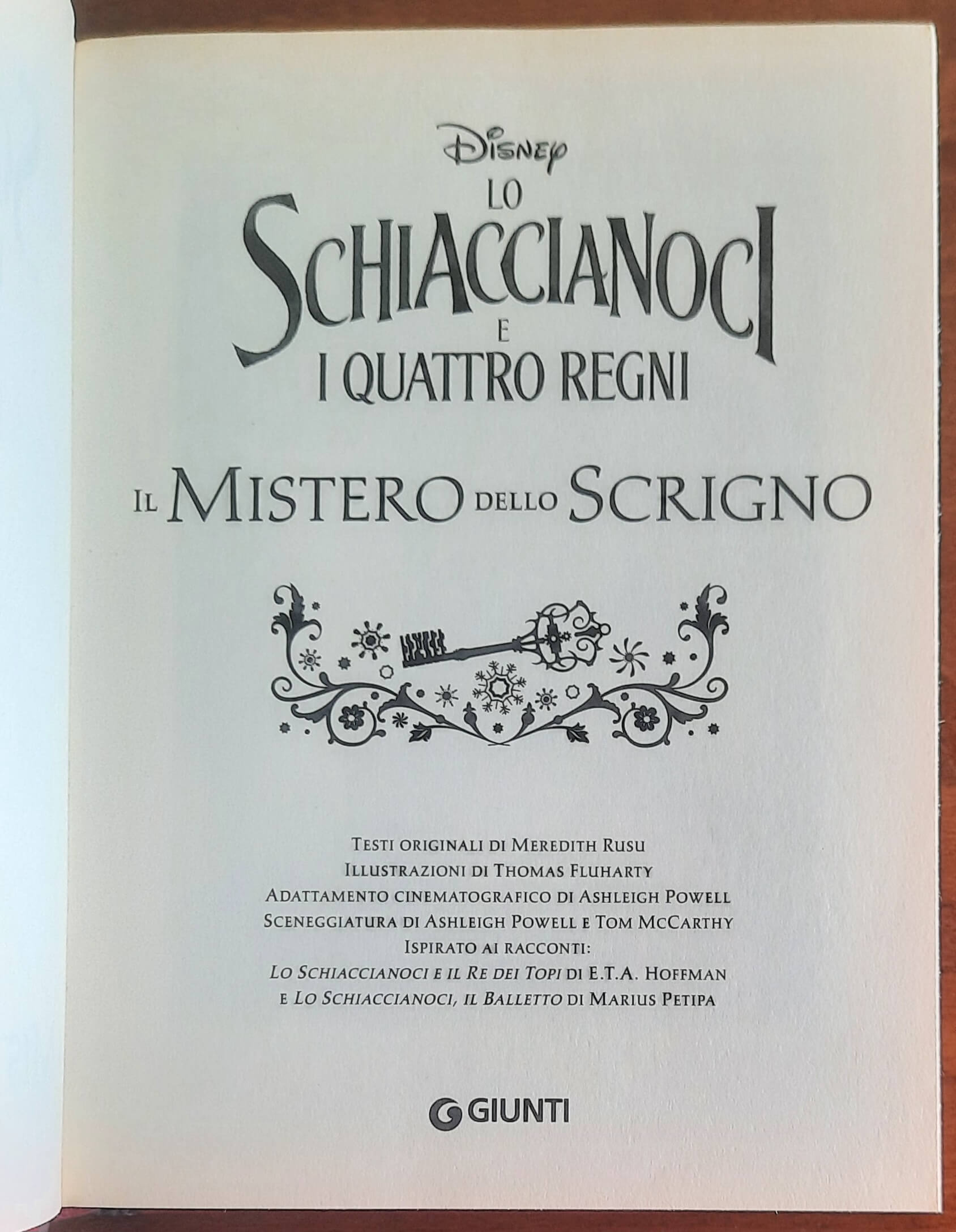 Lo Schiaccianoci e i quattro regni. Il mistero dello scrigno