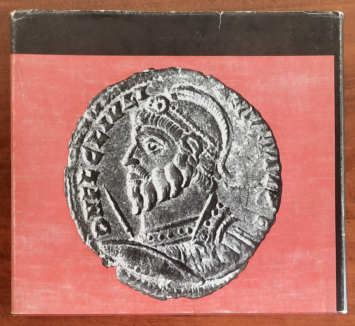 Profili imperiali romani. Dalla famiglia Giulia alla seconda dinastia Flavia