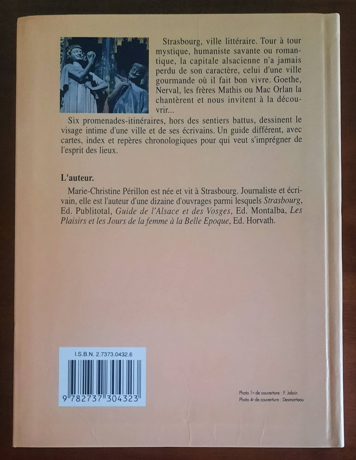Promenades litteraires a Strasbourg - Les Guides Editions Ouest-france