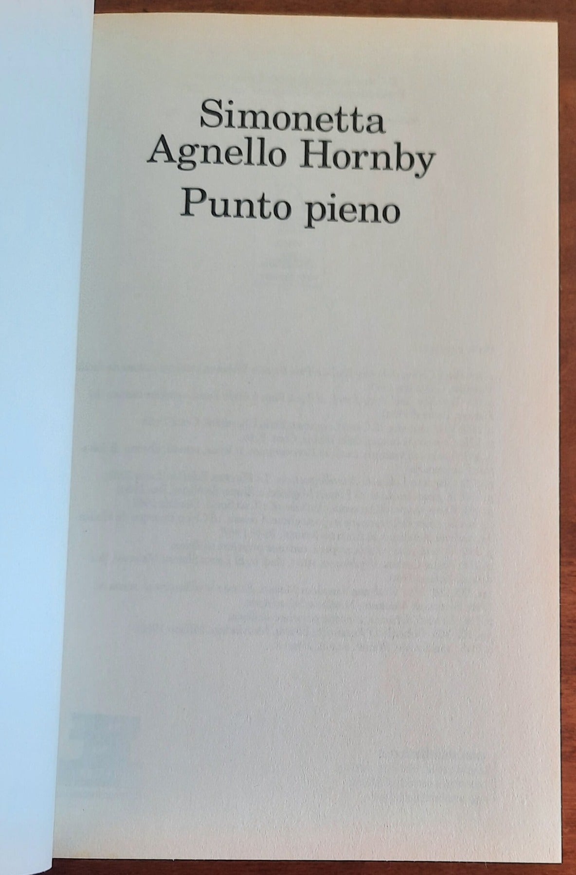 Punto pieno - di Simonetta Agnello Hornby - Feltrinelli