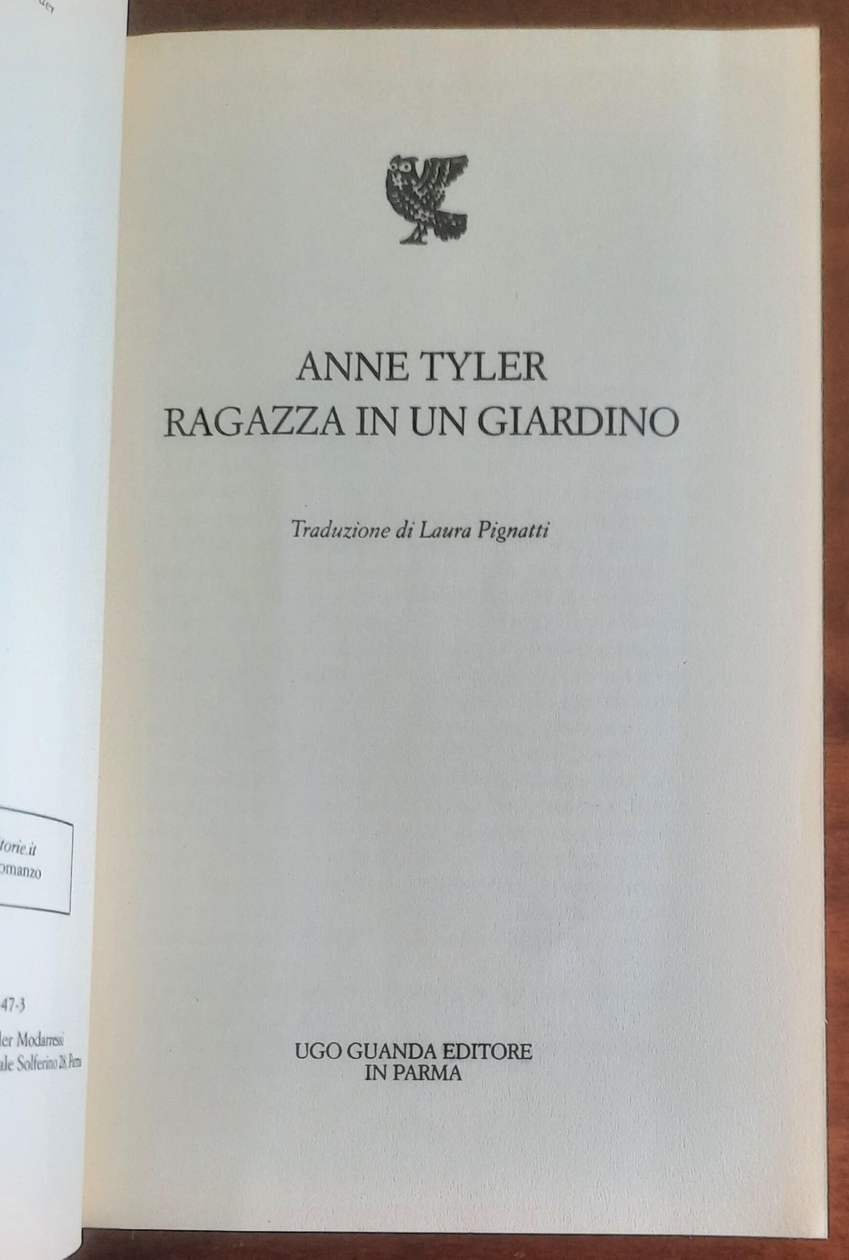 Ragazza in un giardino - di Anne Tyler - Guanda
