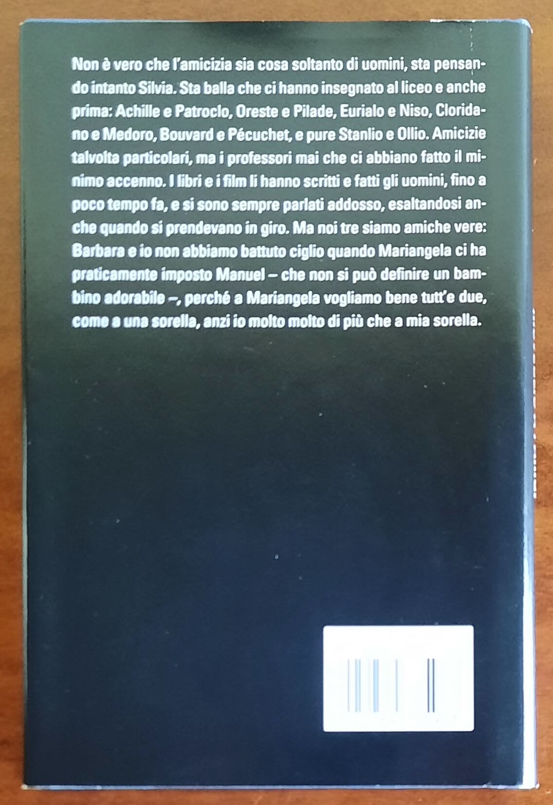 Risveglio a Parigi - di Margherita Oggero