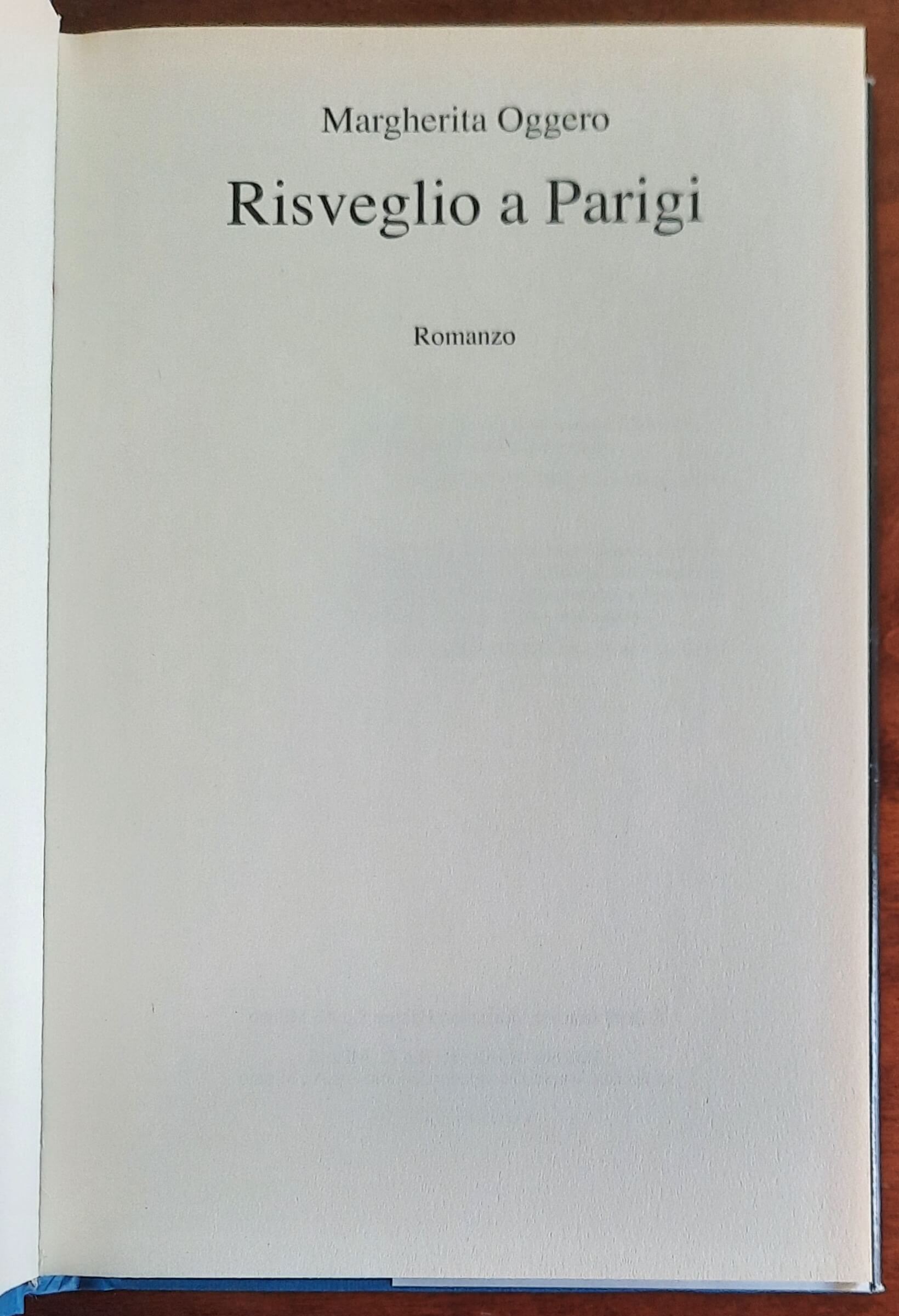 Risveglio a Parigi - di Margherita Oggero