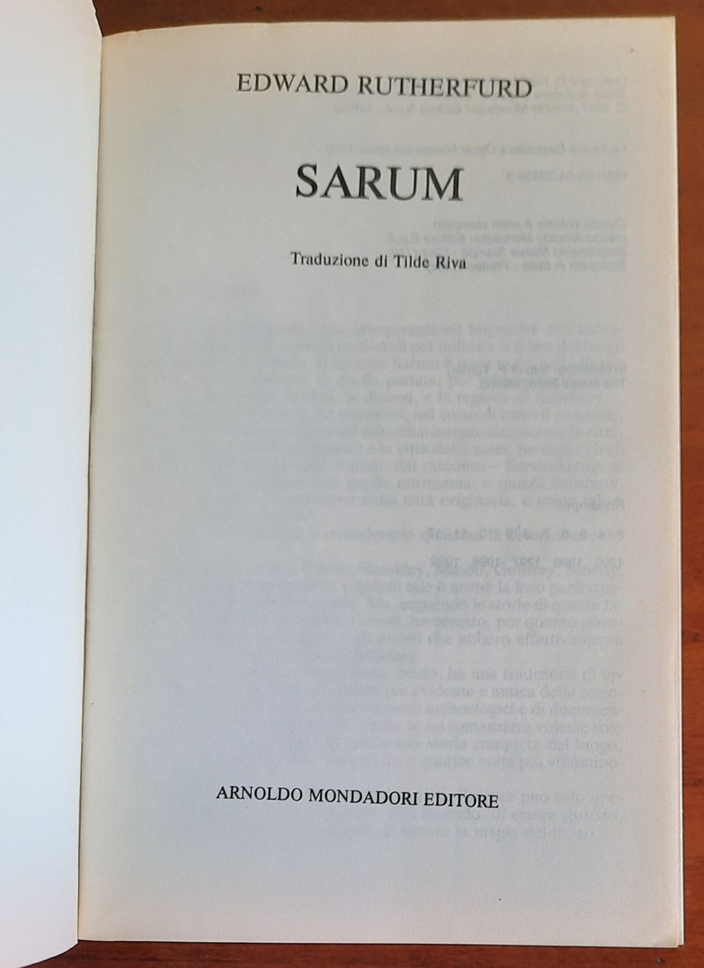 Sarum - Oscar Mondadori - Libreria Biellese