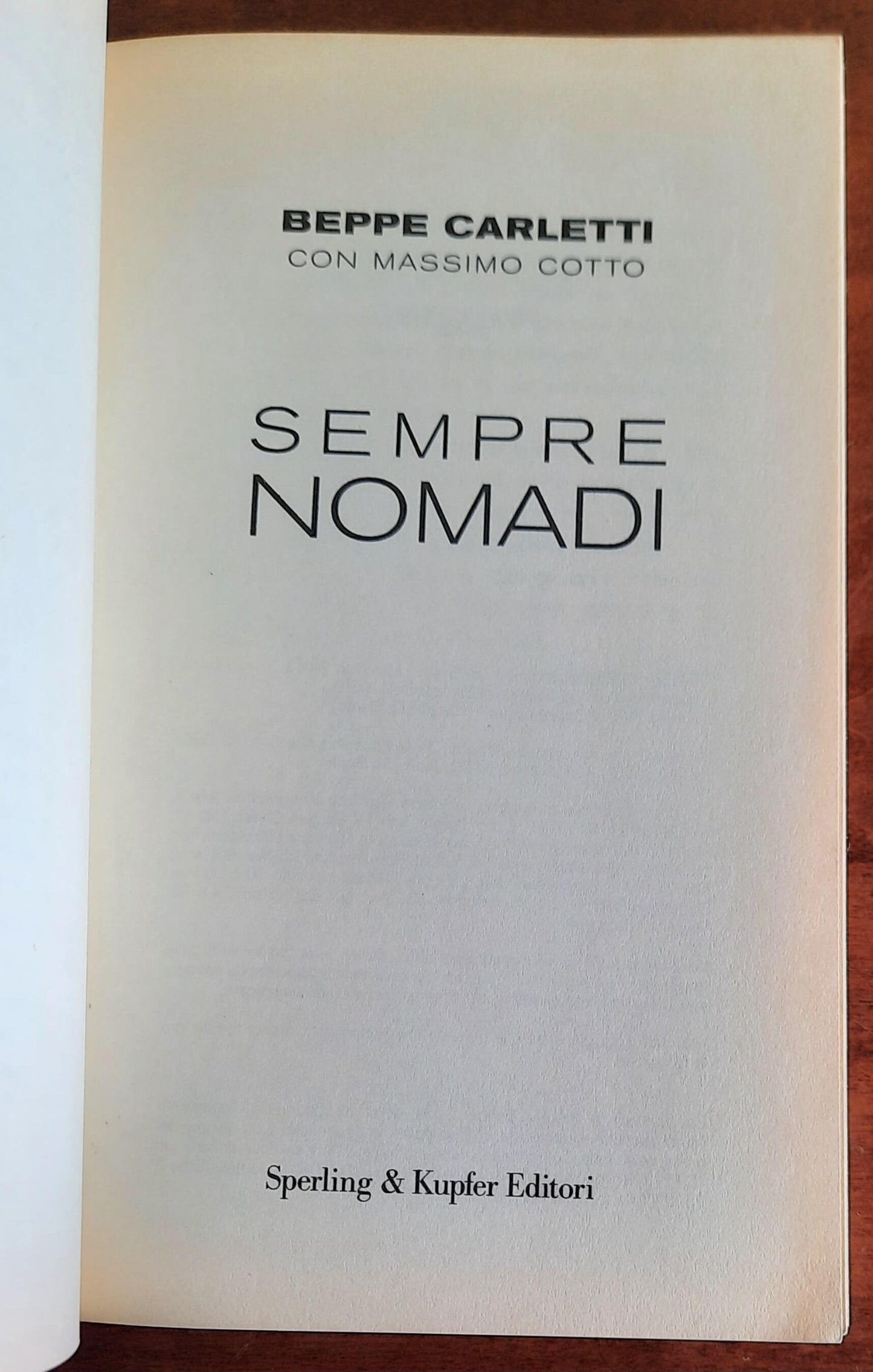 Sempre Nomadi - di Beppe Carletti e Massimo Cotto - Sperling