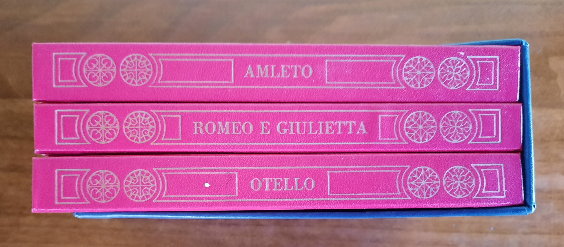 Shakespeare - Romeo e Giulietta - Amleto - Otello - Cofanetto Mondadori