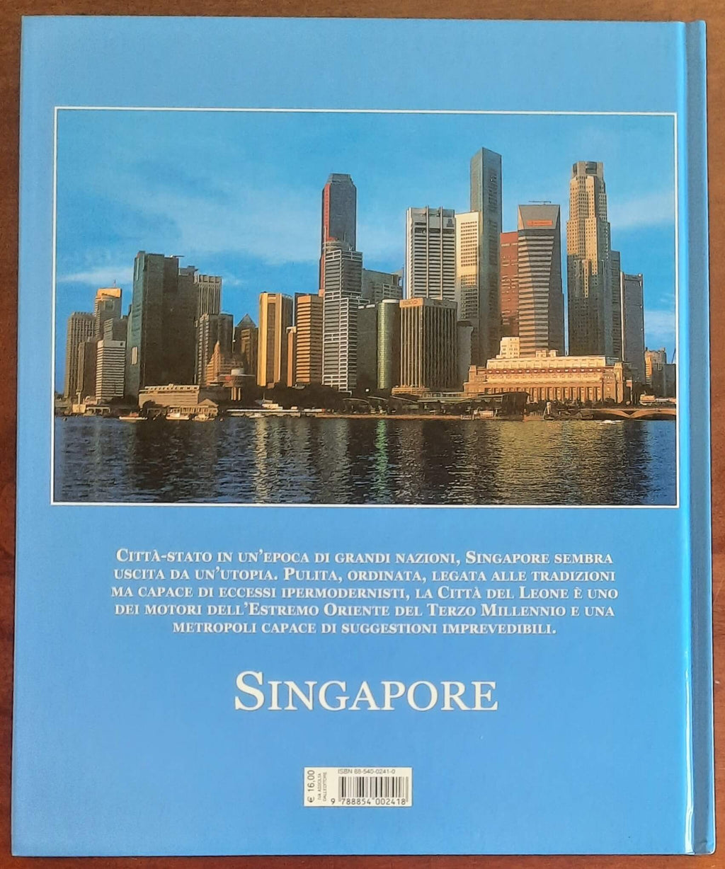 Singapore - di Marco Moretti - White Star - Grandangolo