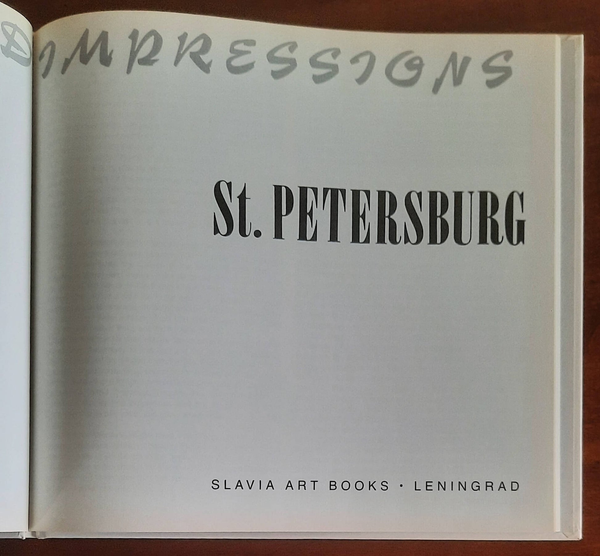 St. Petersburg - di Raissa Klisharova - Slavia Art Books