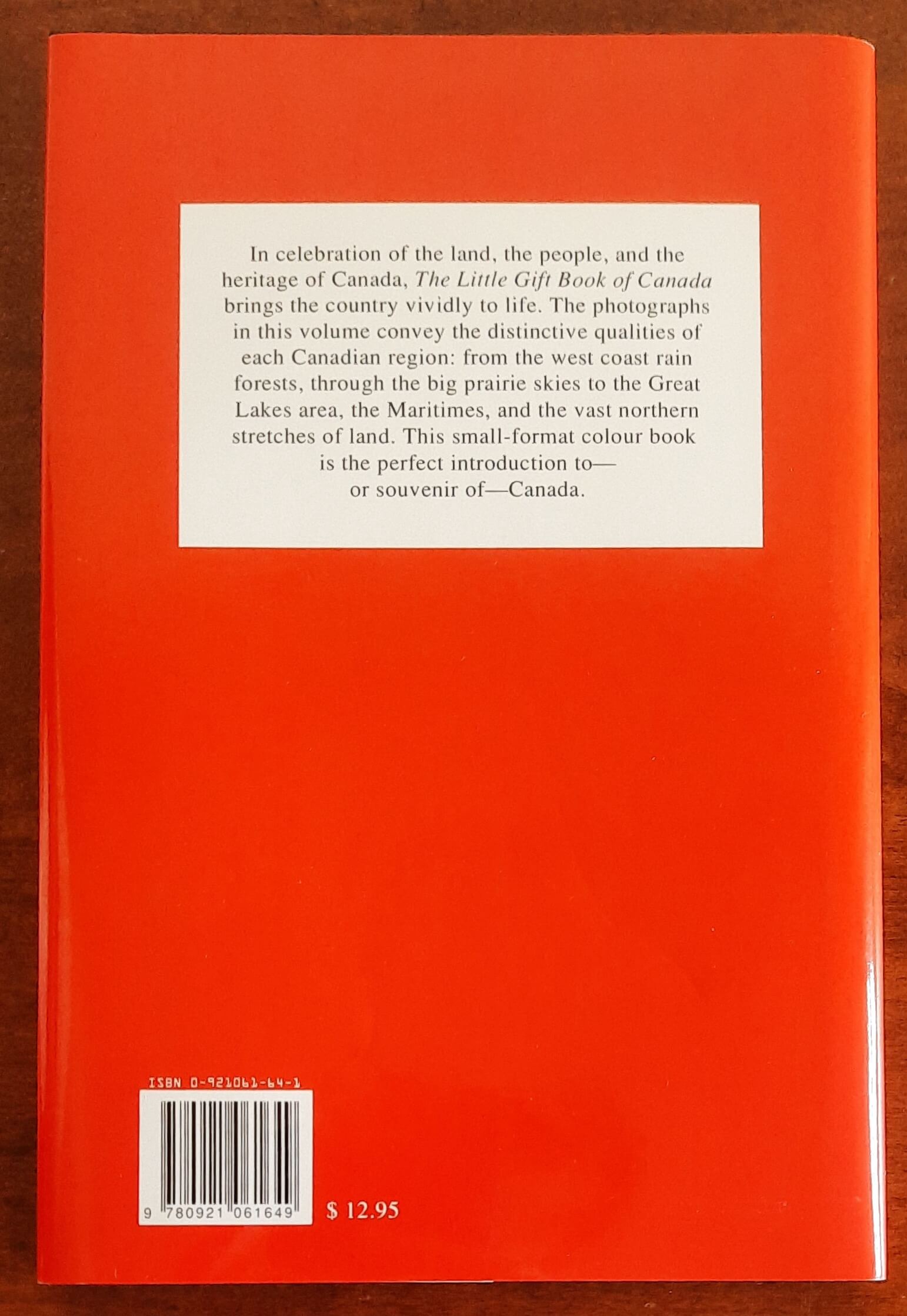 The Little Gift Book of Canada - Whitecap Books Vancouver