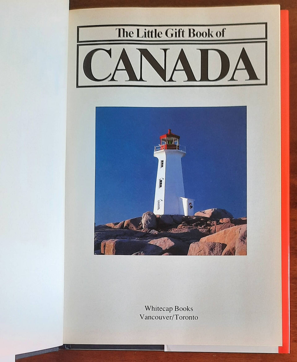 The Little Gift Book of Canada - Whitecap Books Vancouver