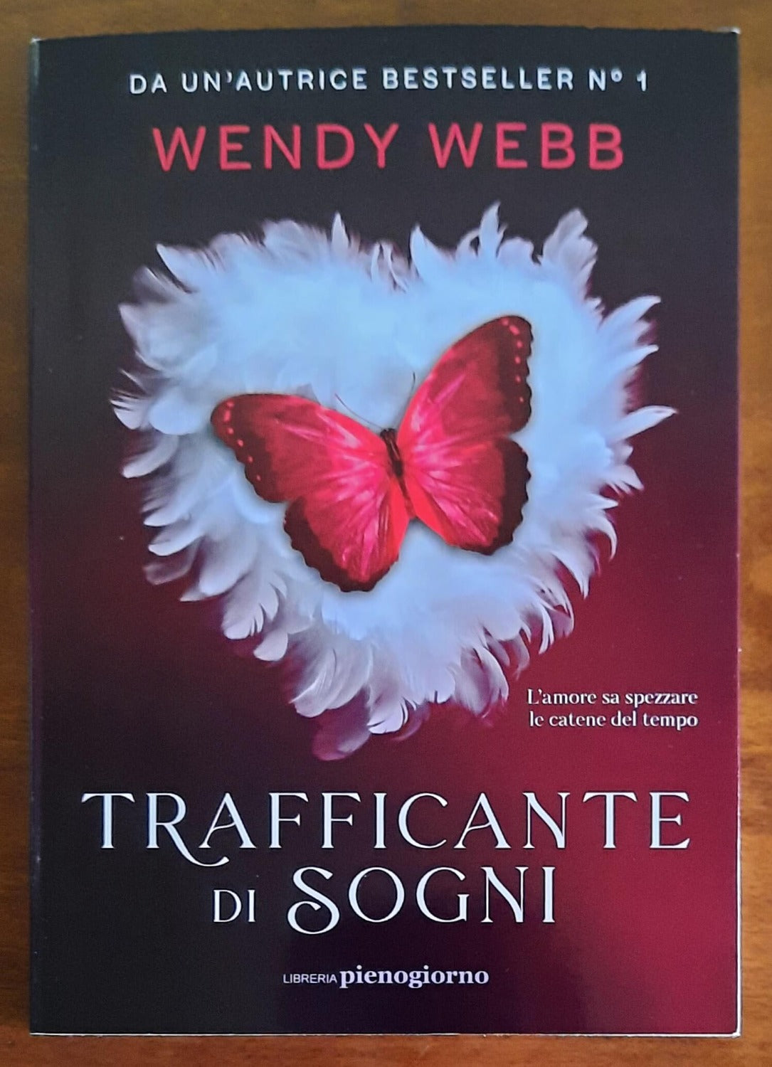 Trafficante di sogni - di Wendy Webb - 2023