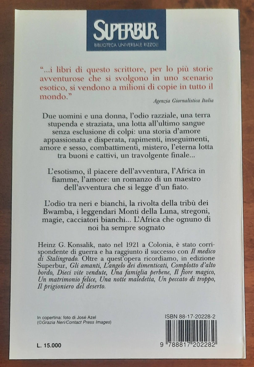 Tra gli artigli del leone - di Heinz G. Konsalik