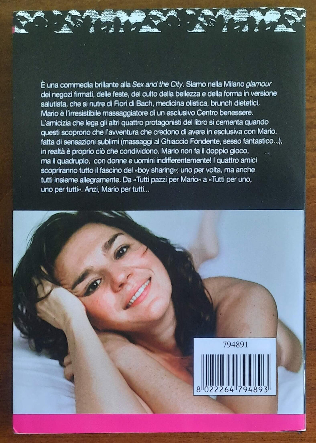 Tutti pazzi per Mario - di Monya Flour - Mondolibri