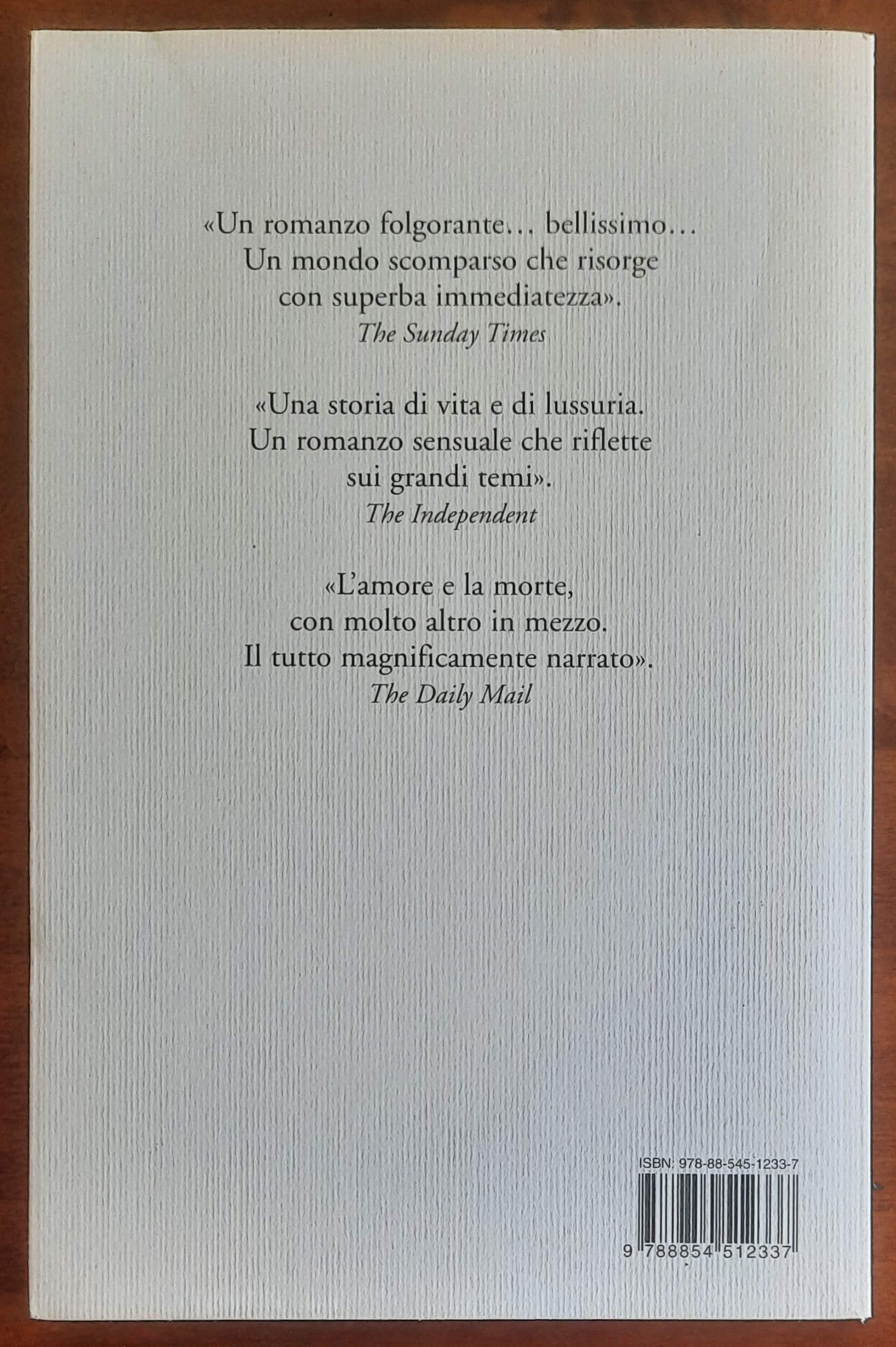 Un giorno di festa. Una storia d'amore - Neri Pozza
