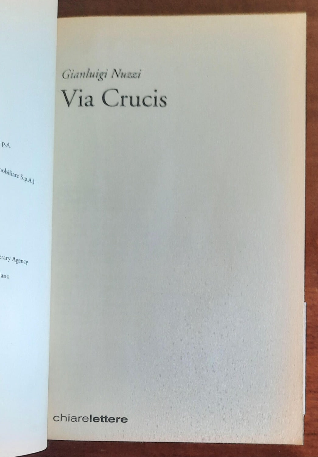 Via Crucis. Da registrazioni e documenti inediti la difficile lotta di Papa Francesco per cambiare la Chiesa