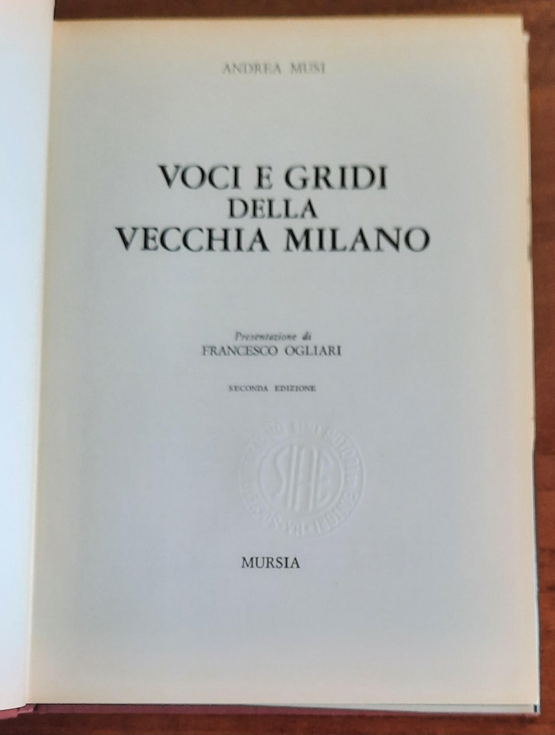 Voci e gridi della vecchia Milano