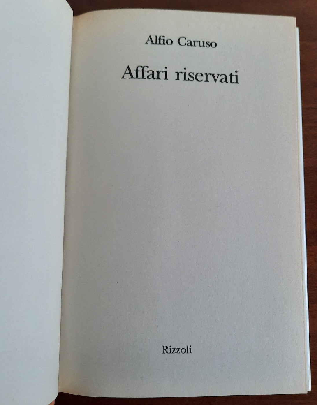 Affari riservati - Alfio Caruso - Libreria Biellese