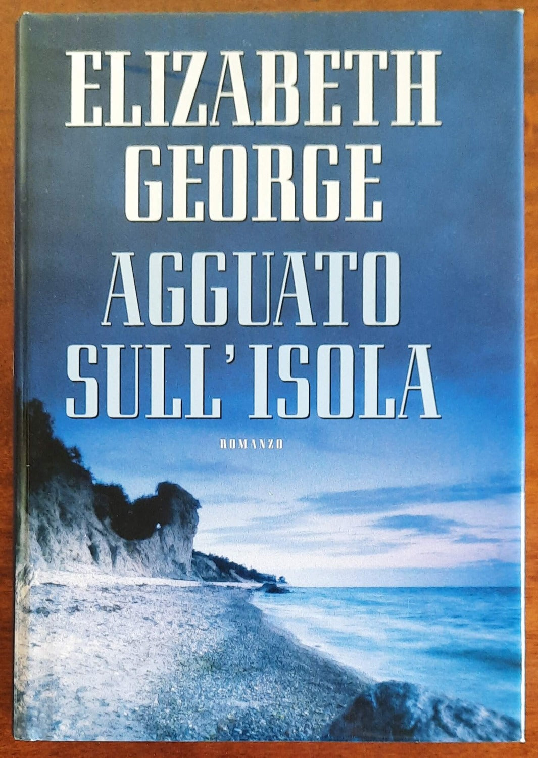 Agguato sull’isola - Mondolibri - 2004 - Libreria Biellese