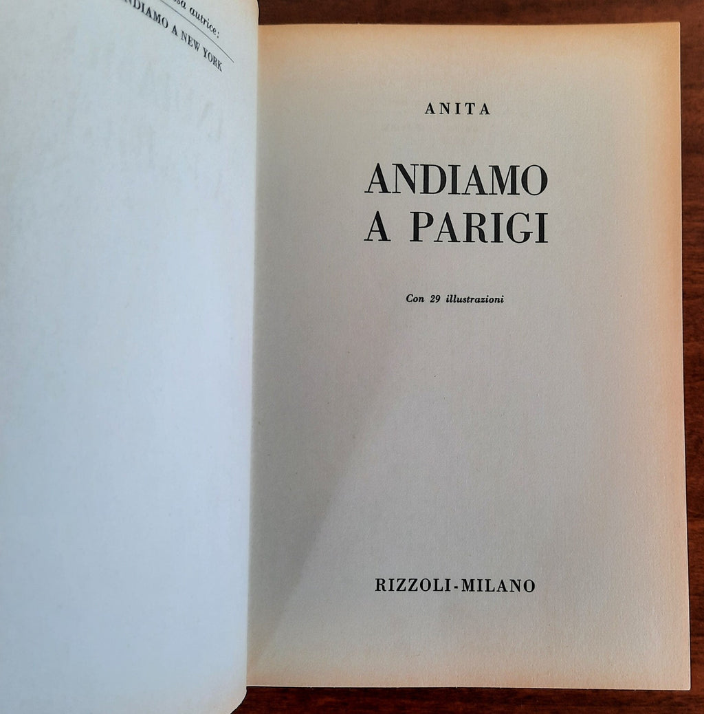 Andiamo a Parigi - Libreria Biellese