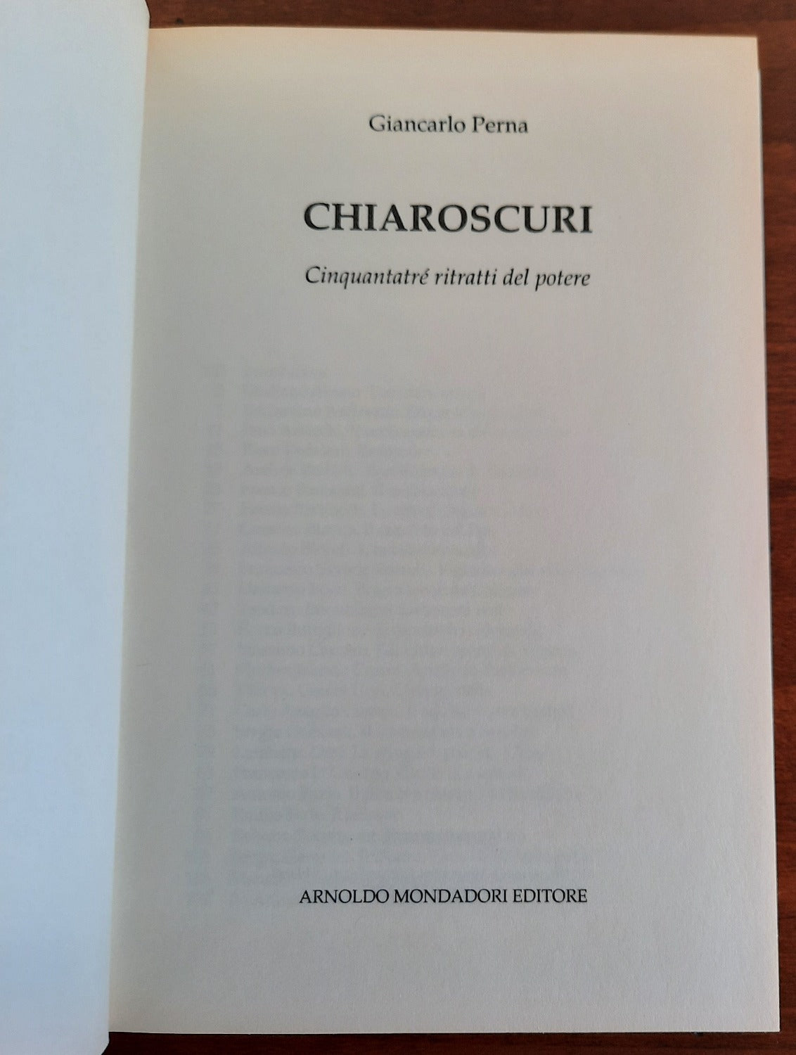 Chiaroscuri. Cinquantatré ritratti del potere