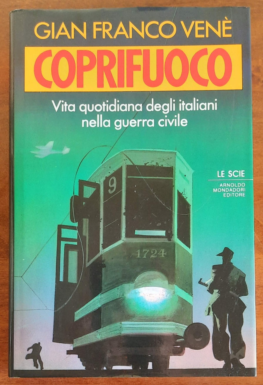 Coprifuoco. Vita quotidiana degli italiani nella guerra civile - Libreria Biellese