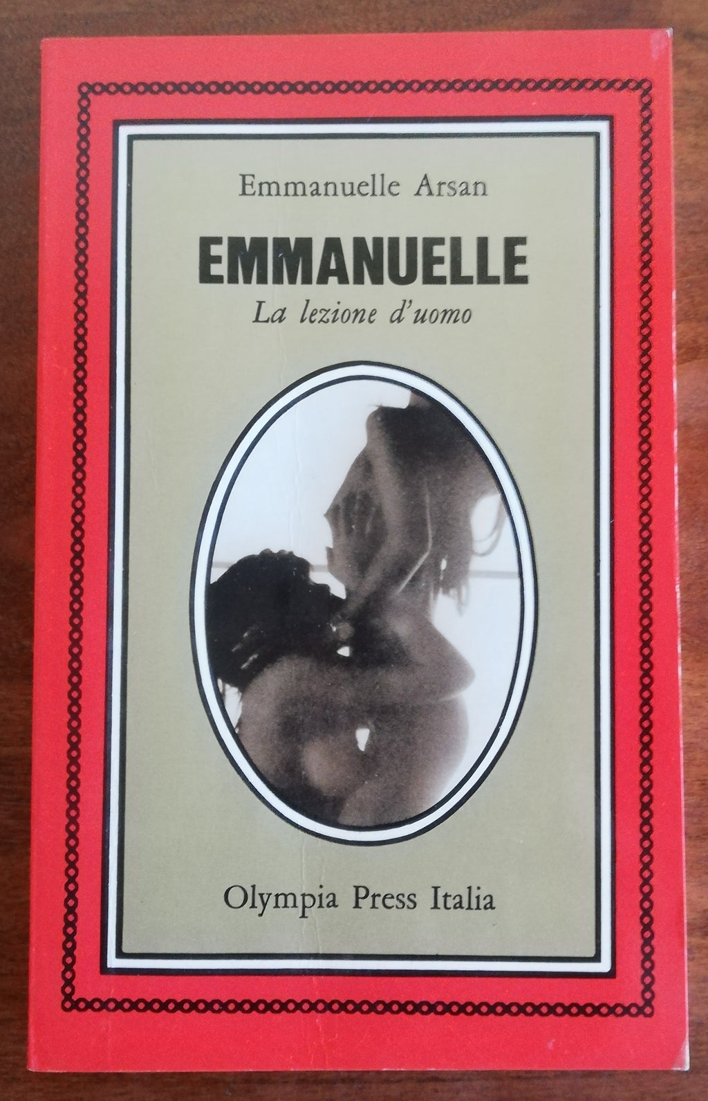 Emmanuelle. La lezione d’uomo - Libreria Biellese