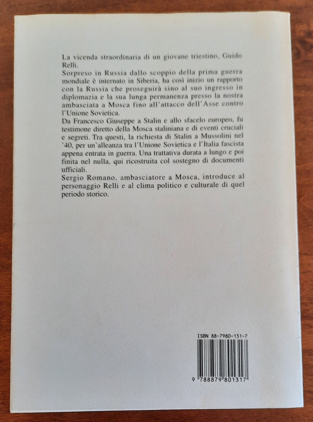 Fascio e martello. Quando Stalin voleva allearsi col duce. Guido Relli: memorie diun diplomatico dalla Russia zarista allo sfacelo europeo - Libreria Biellese