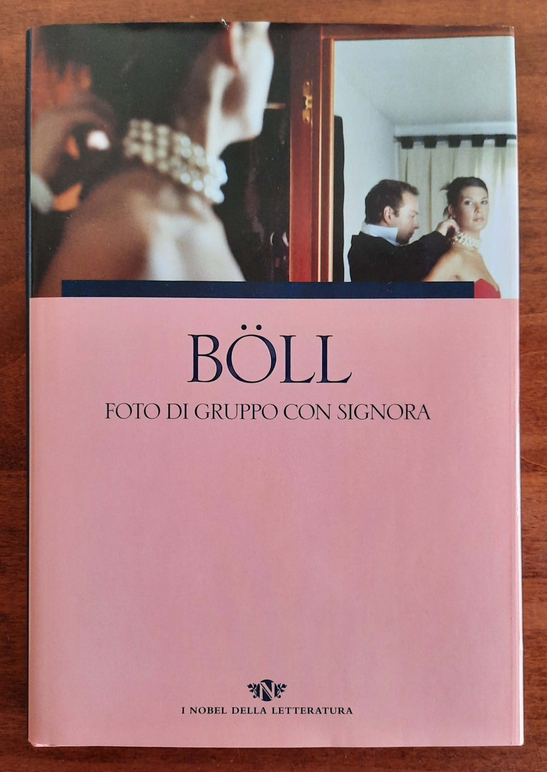 Foto di gruppo con signora - Libreria Biellese