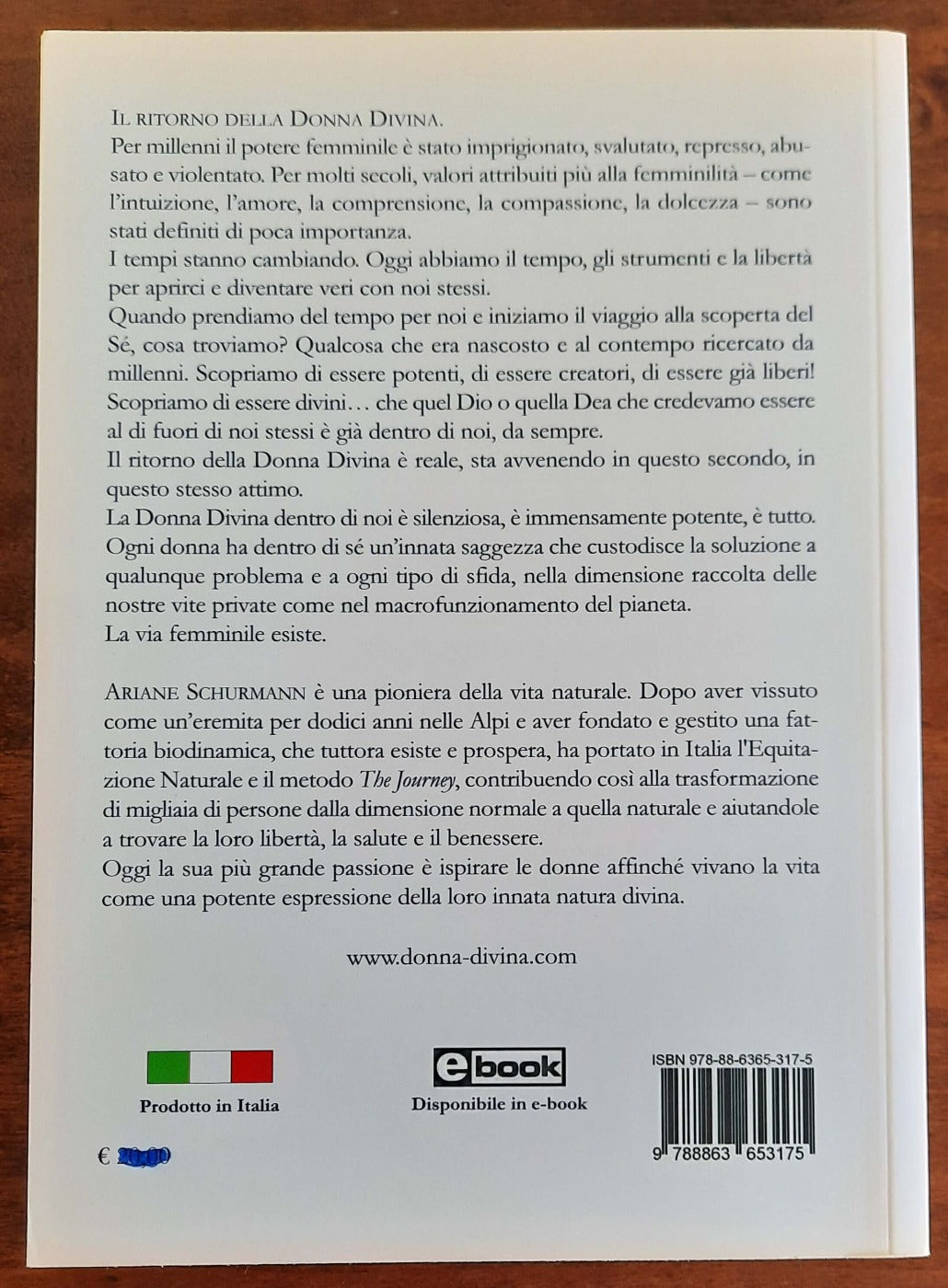 Iniziazione alla donna divina. I sette passi per ricollegarsi al Potere Femminile - Libreria Biellese
