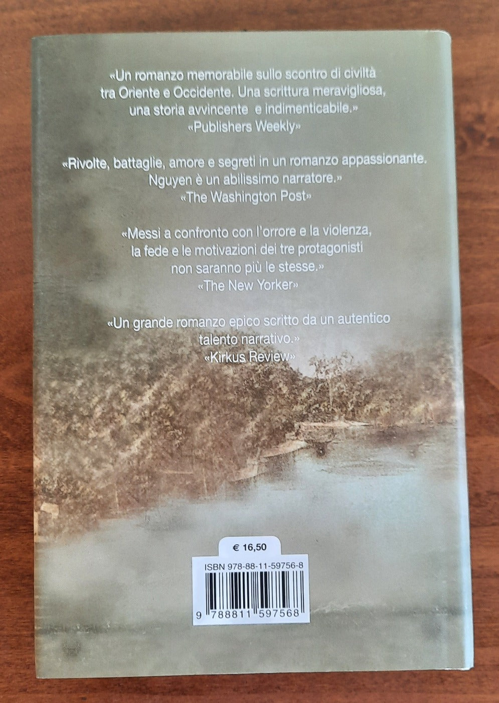 Il Coloniale. Oriente e Occidente agli albori del colonialismo in un romanzo di grandi passioni e ambizioni - Libreria Biellese