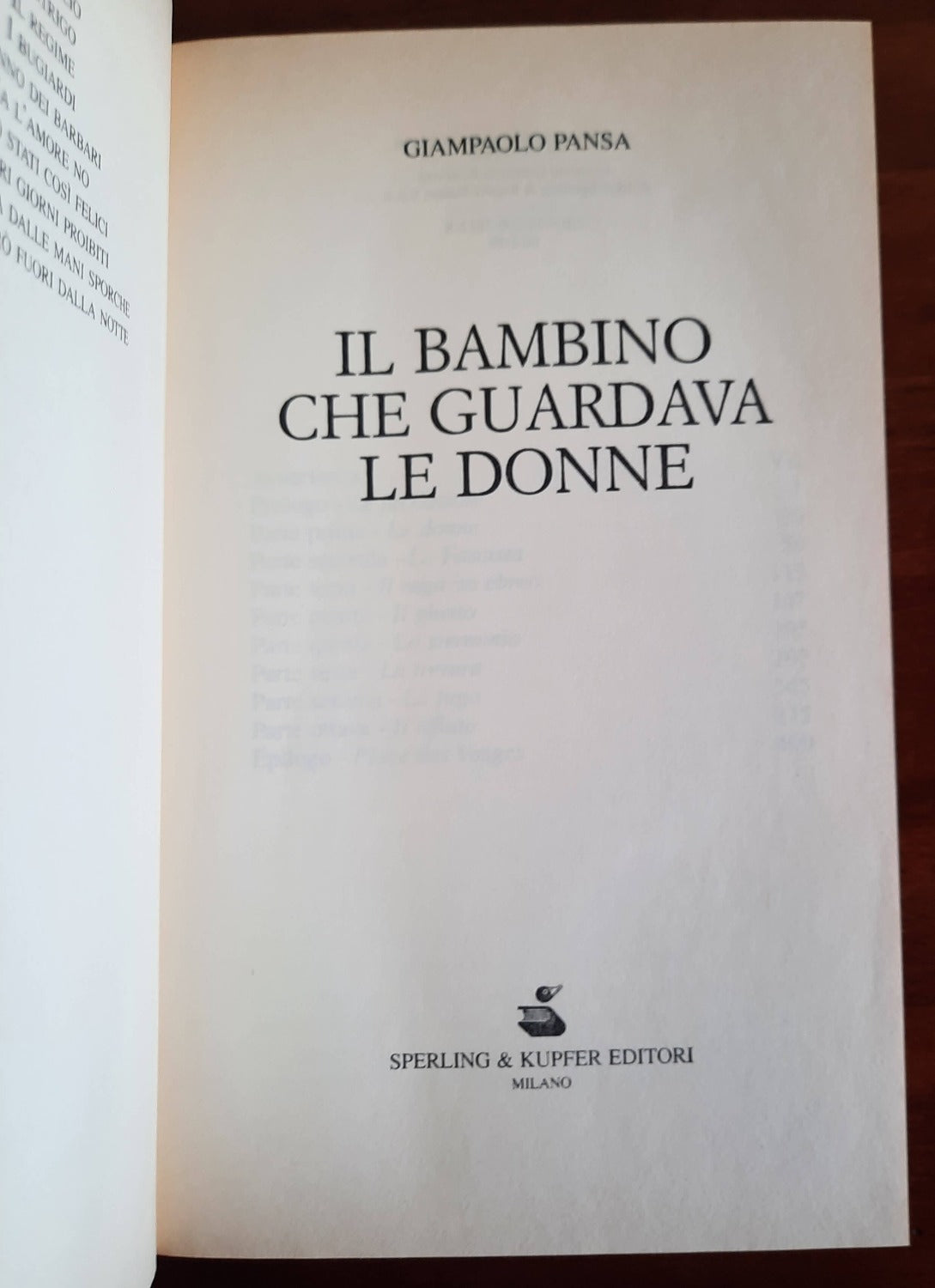 Il bambino che guardava le donne