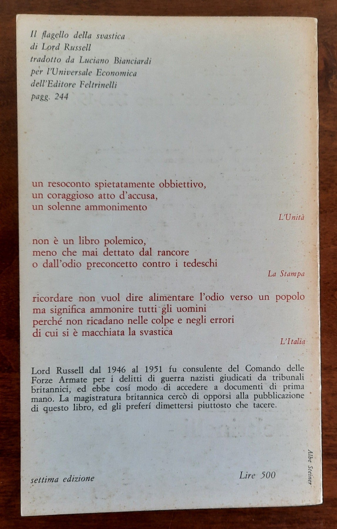 Il flagello della svastica. Breve storia dei delitti di guerra nazisti - Libreria Biellese