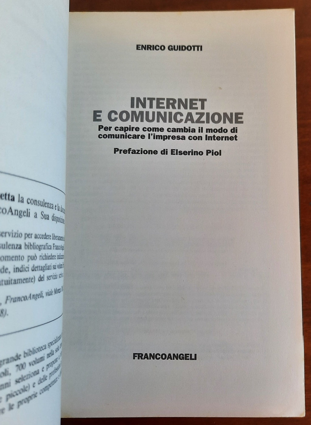 Internet e comunicazione. Per capire come cambia il modo di comunicare l’impresa con Internet - Libreria Biellese