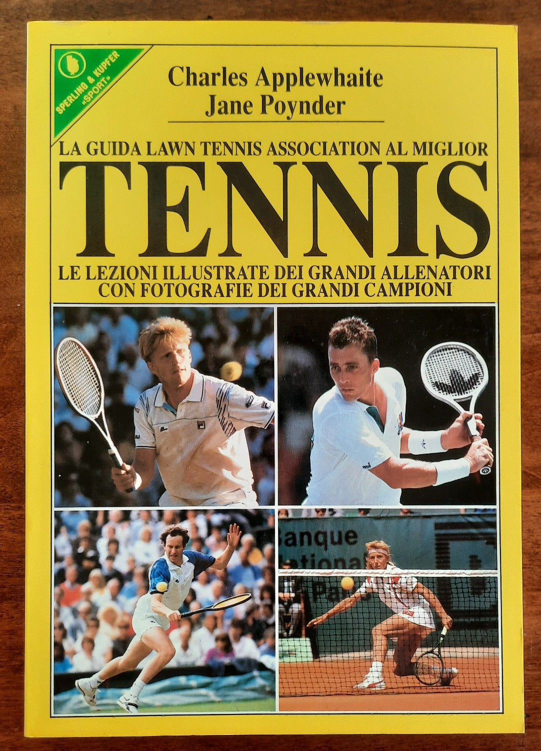 La guida LTA ( Lawn Tennis Association ) al miglior tennis. Le lezioni illustrate dei grandi allenatori con fotografie dei grandi campioni