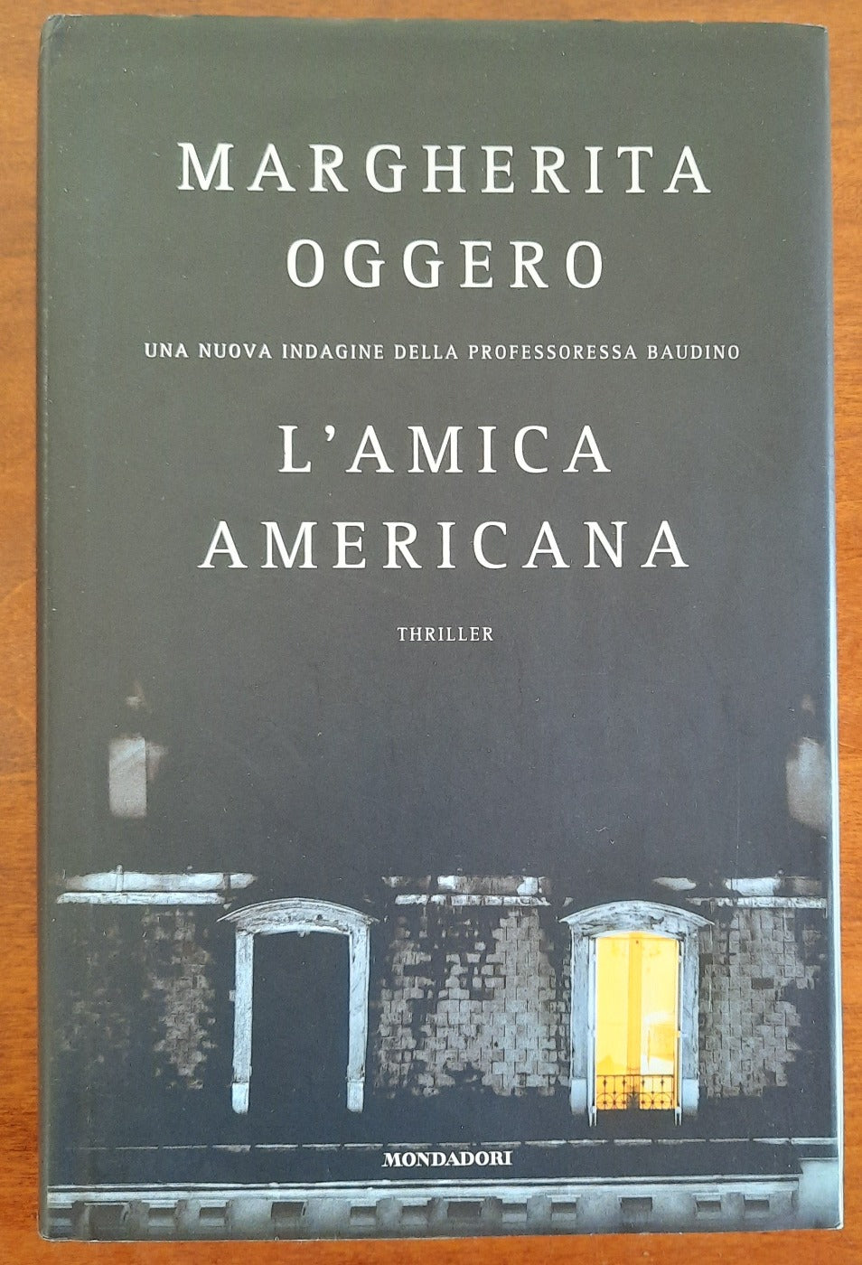 L’amica americana. Una nuova indagine della Professoressa Baudino - Libreria Biellese