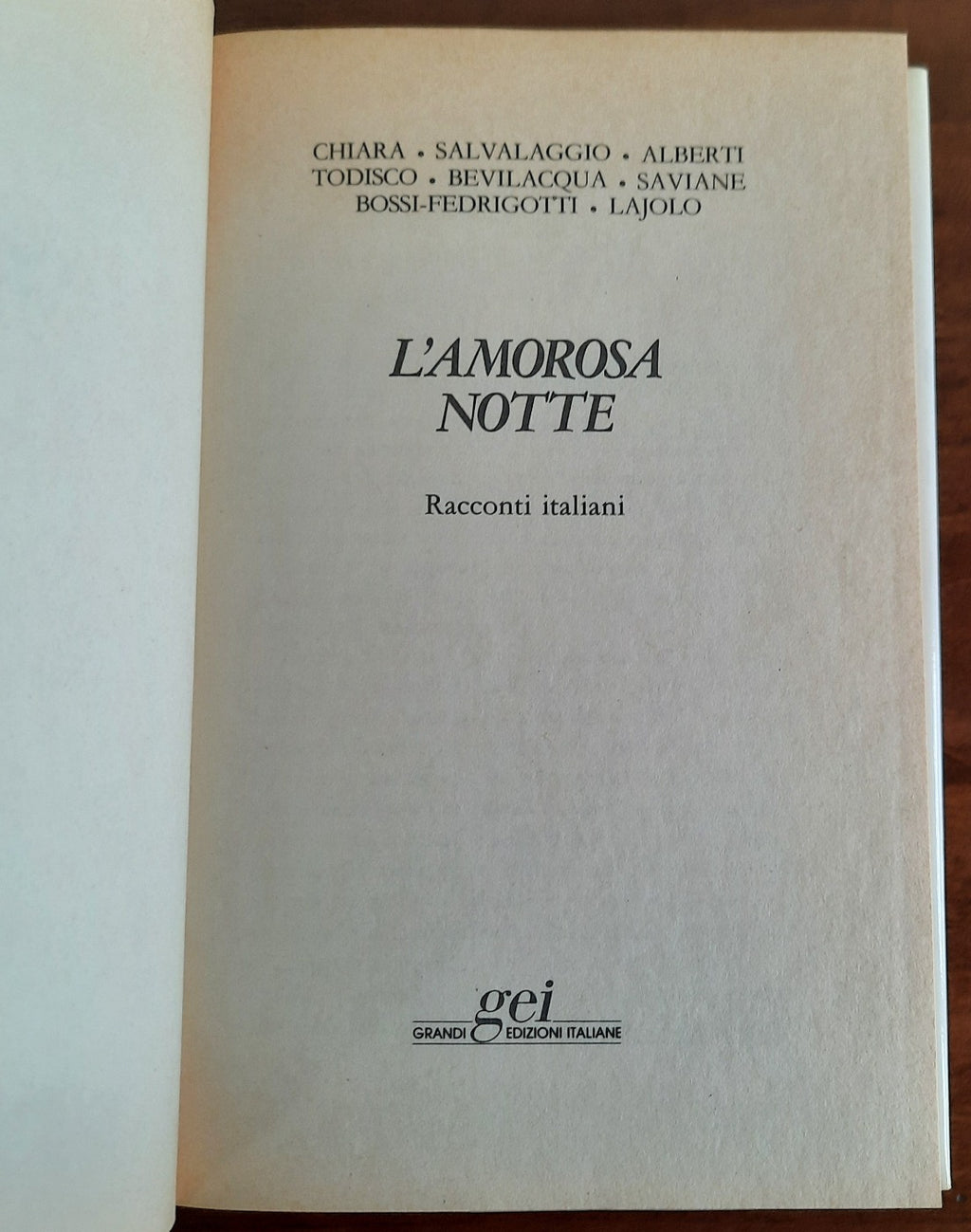 L’amorosa notte. Racconti italiani - Libreria Biellese