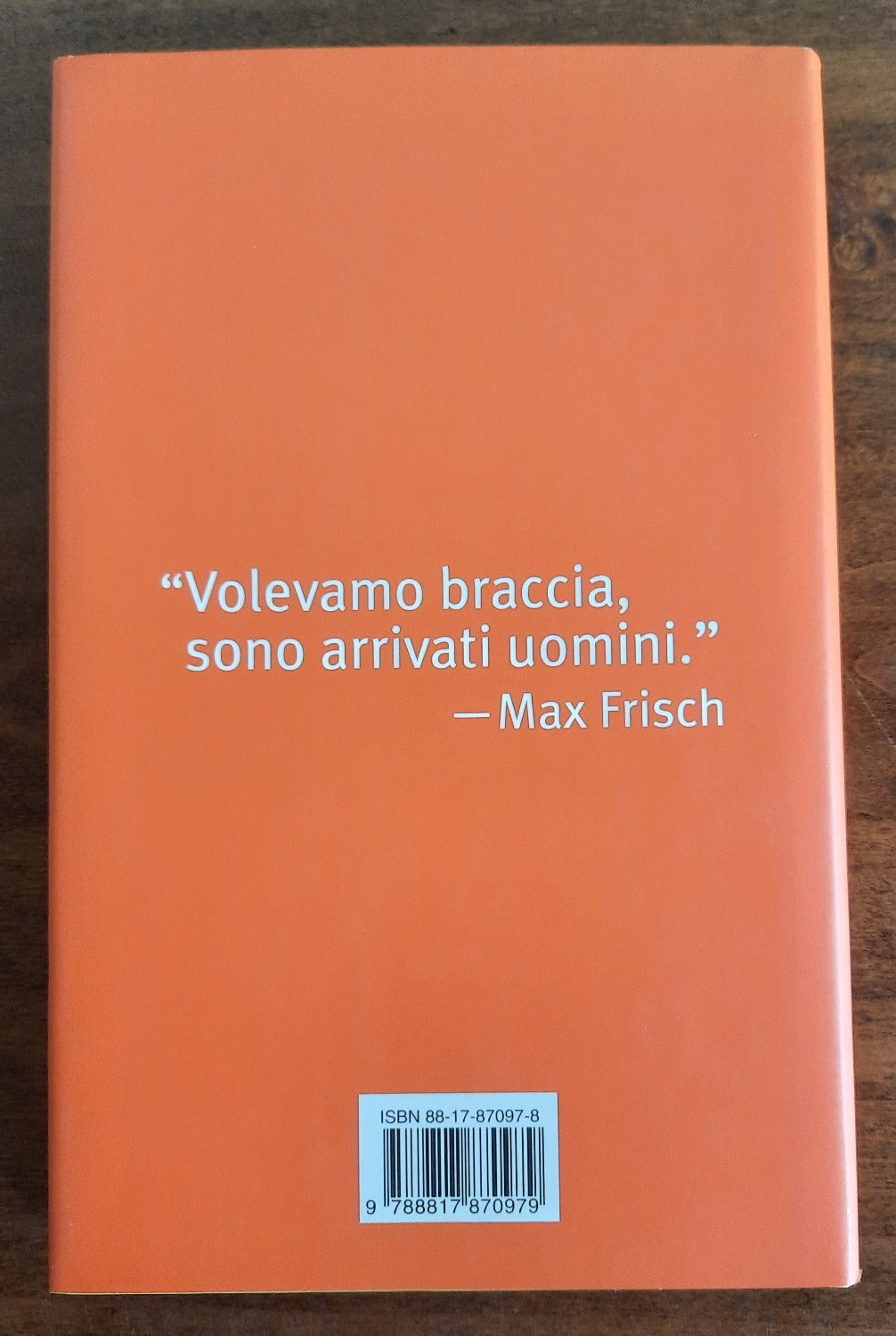 L’orda: quando gli albanesi eravamo noi - Libreria Biellese