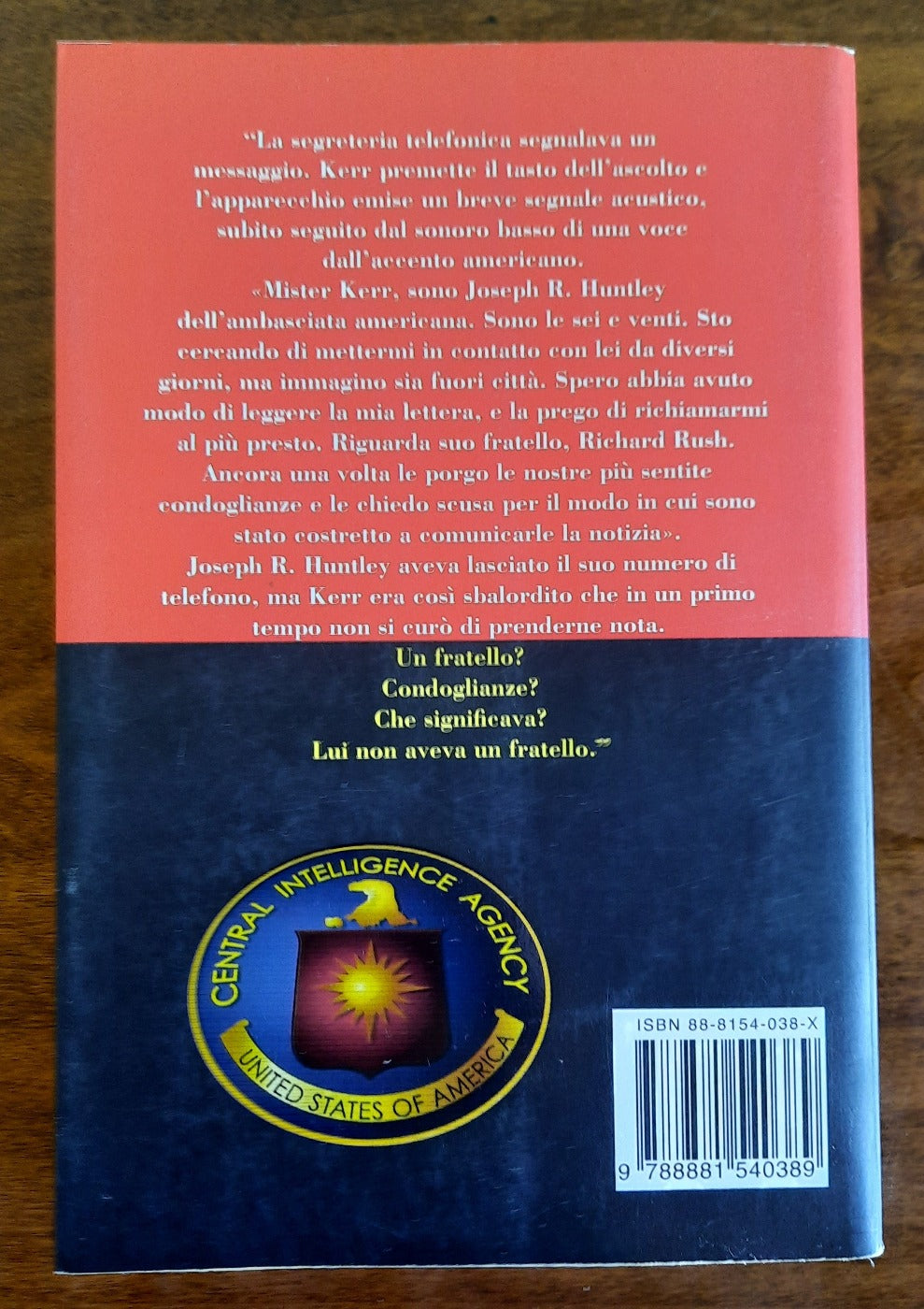 L’ultimo saluto. Gli avevano detto che suo fratello era morto. Ma lui non aveva fratelli - Libreria Biellese