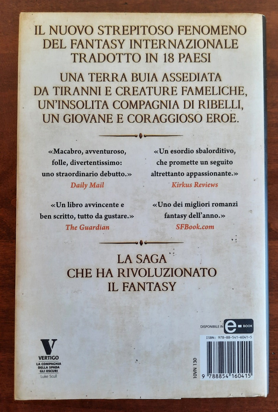 La compagnia della spada. Gli oscuri - Libreria Biellese