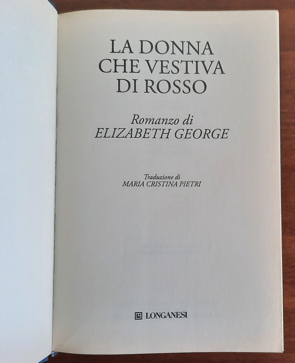 La donna che vestiva di rosso - Libreria Biellese